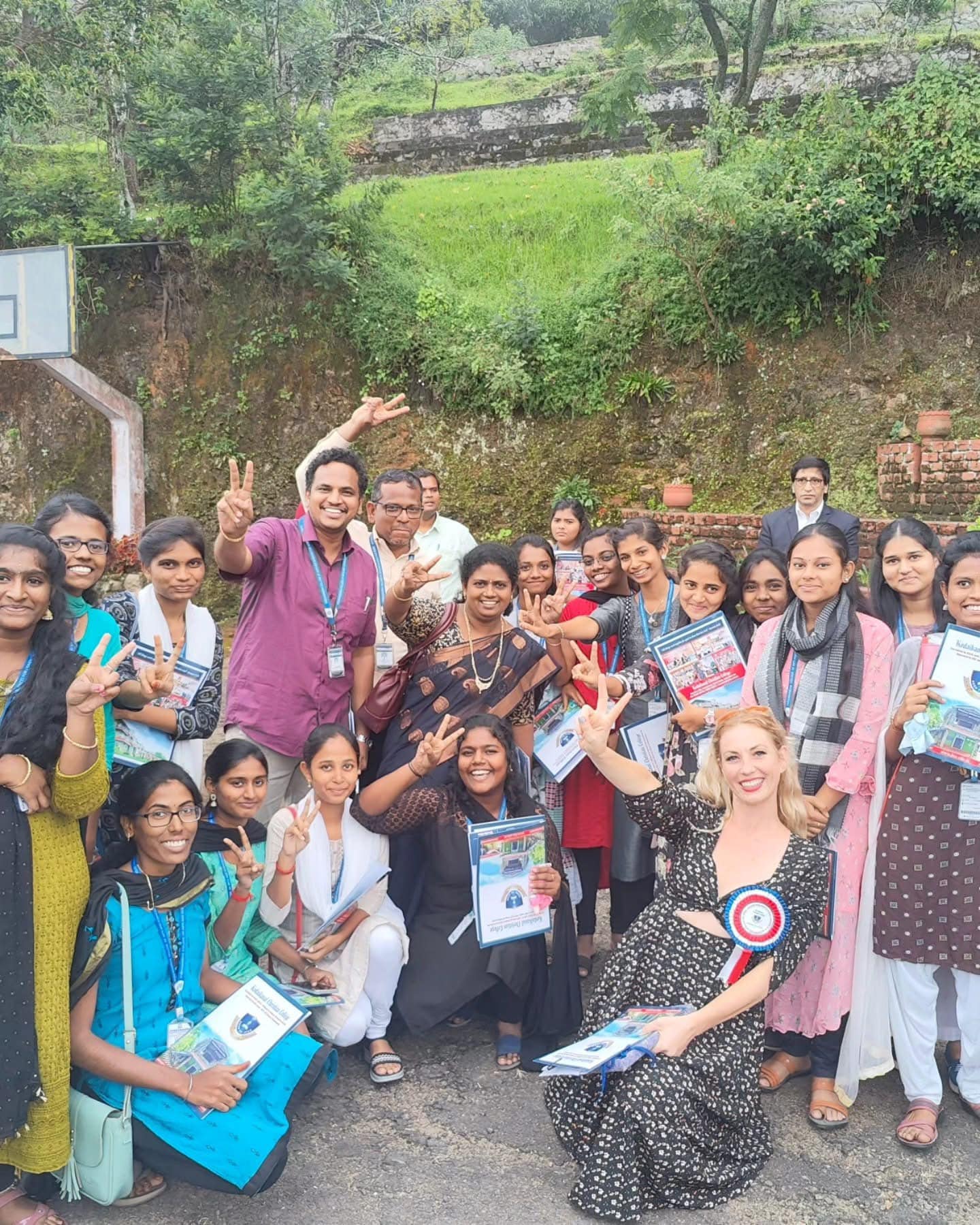 Alizah with college students after her keynote on AI and society in Tamil Nadu